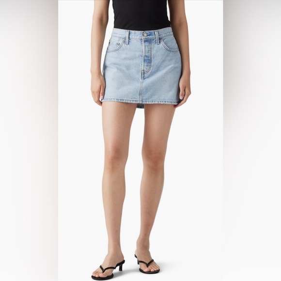 Levi’s Icon Denim Miniskirt - Picture 1 of 6